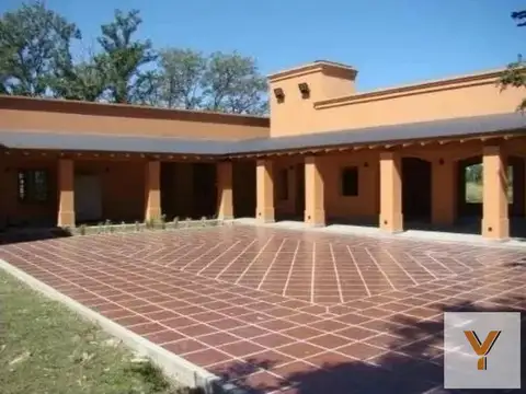 Terreno en venta - 2000mts2  - Carlos Keen