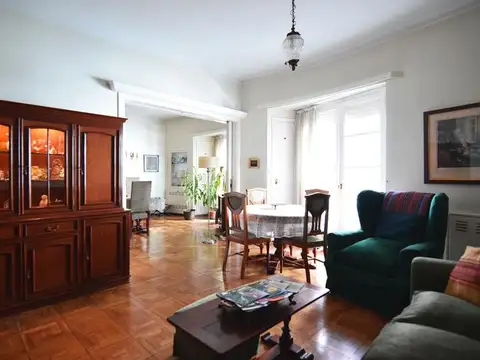 Departamento en Venta de 4 dormitorios