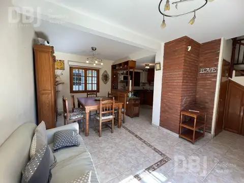 Depto Tipo Casa en Venta de 3 dormitorios