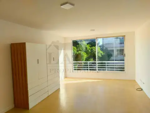 Deheza 3100, Piso 3