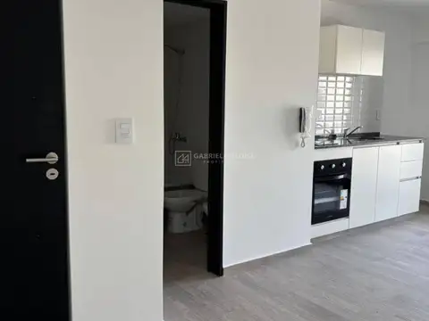 Departamento en Alquiler en Caseros, $ 550.000