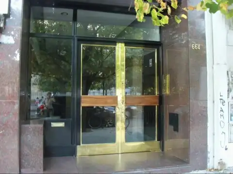 Departamento de 2 dormitorios en venta La Plata.