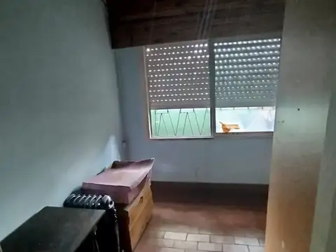 Depto Tipo Casa 5 ambientes con 1 baño