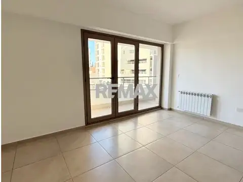 Teniente Ibañez 100