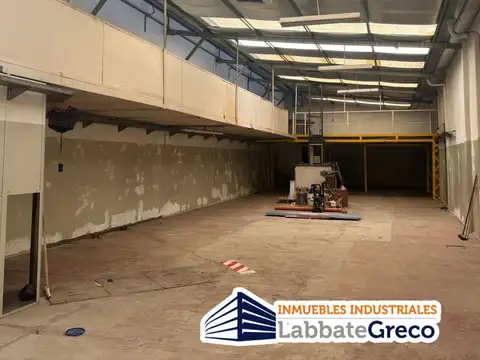 Galpon en Alquiler 35,15  mts Fondo