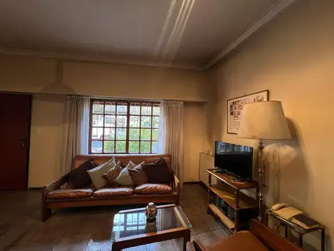 Depto Tipo Casa 4 ambientes con 1 baño