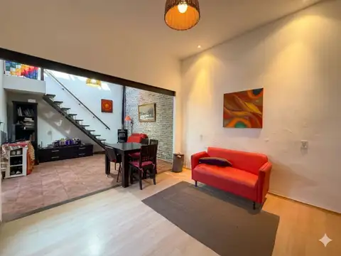 Depto Tipo Casa 2 ambientes con 1 baño
