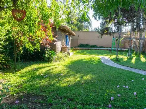 Depto Tipo Casa en Venta con 1 cocheras