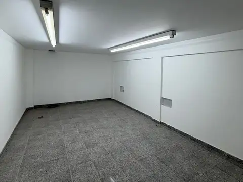 Oficina en Alquiler 40 años