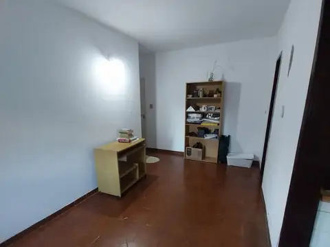 Boedo, depto al frente 2 amb