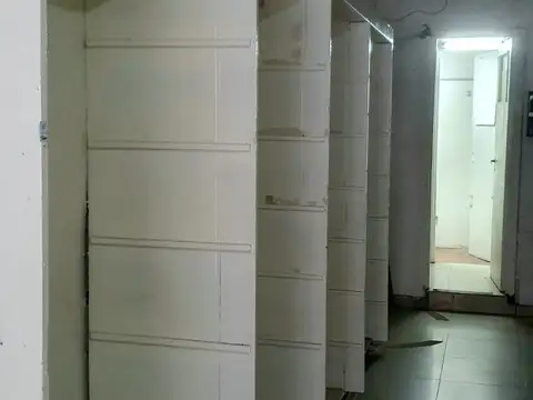 Local a la calle en alquiler 40m2 - NO ABONA EXPENSAS - Primera Junta sobre Av. Rivadavia Inmejorable ubicación
