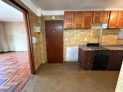 Departamento 3 ambientes con 1 baño