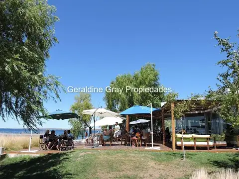 Barrio privado La Península, Lago