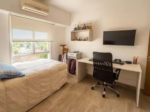 Departamento 4 ambientes con 2 baños
