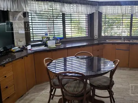Casa en Venta de 5 dormitorios