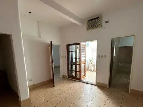 Depto Tipo Casa en Venta de 2 ambientes