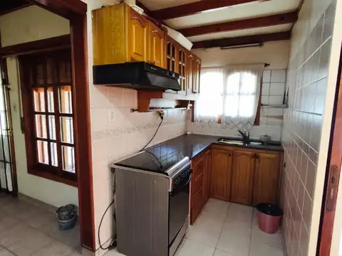 Casa en Alquiler en Villa Ballester, $ 1.500.000