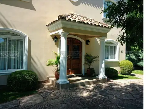 Casa en Venta en San Patricio, USD 400.000