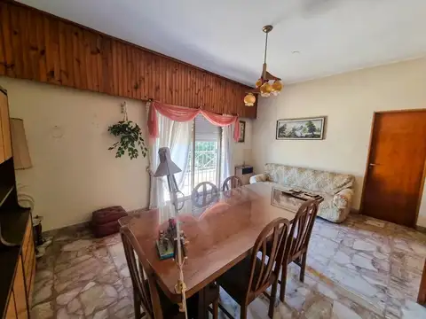Casa en Venta en General San Martín, USD 175.000