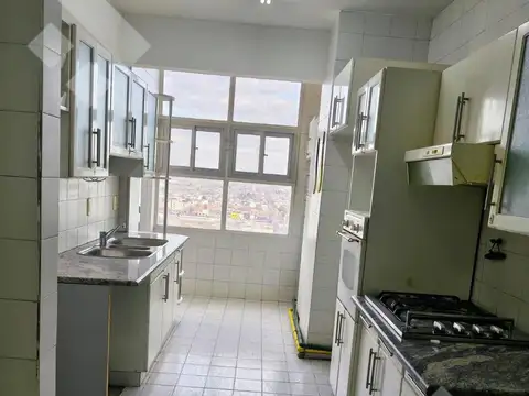 Departamento en Venta de 4 dormitorios