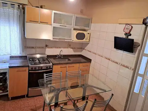 VENTA PH 5 AMB.C/ BALCON Y TERRAZA VILLA MAIPU