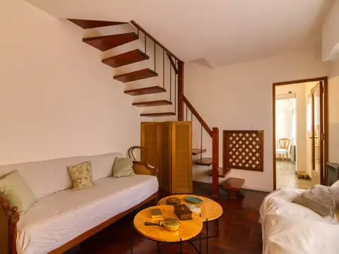 CASA/PH EN VENTA 3 AMB, OLIVOS, VTE LOPEZ C/ PATIO