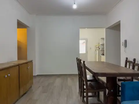 Depto Tipo Casa en Venta 45 años