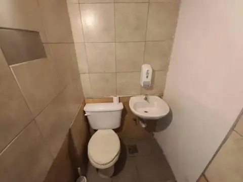 Local en Alquiler en Recoleta, $ 3.700.000