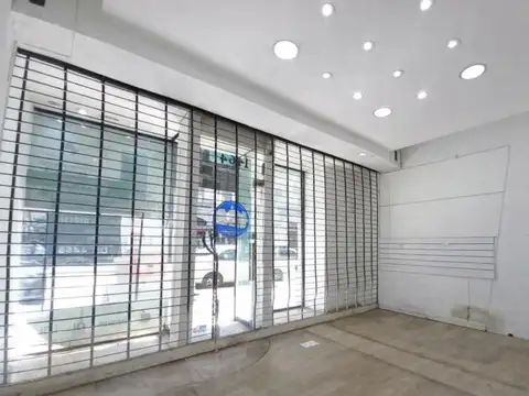 Local en Alquiler en Recoleta, $ 3.700.000