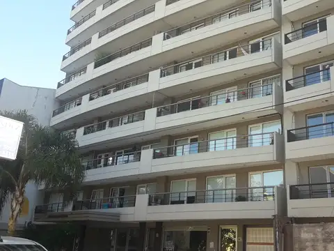 ? TORRE PALMARES – 2 AMBIENTES DE CATEGORÍA CON VISTA ABIERTA ?