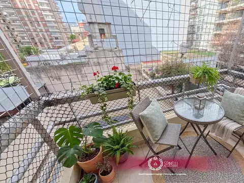 Manuela Pedraza al 2500