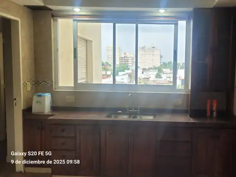 Departamento en Alquiler en Flores Norte, $ 900.000