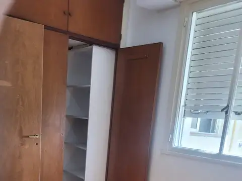 Departamento en Alquiler en Flores Norte, $ 900.000