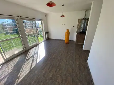 CASA EN VENTA 3 DORMI EN TIERRA DE SUEÑOS 3,ROLDAN