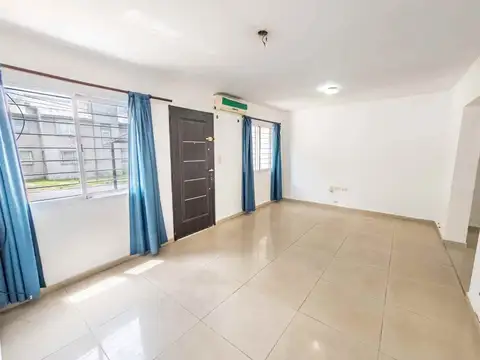EN VENTA CASA EN ALTOS DE LA CALERA 3 DORMITORIOS