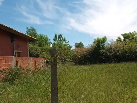 Excelente lote central en venta en Barrio Parque Pellegrini 3