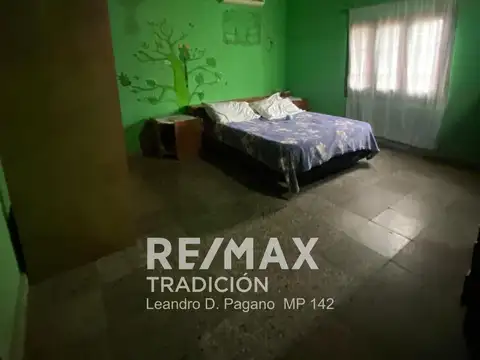 Casa en venta en Barranqueras 400mts2 apta crédito