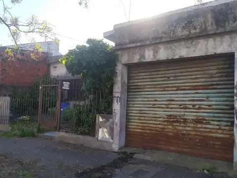 Becker 700