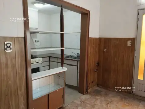 Depto Tipo Casa 5 ambientes con 2 baños