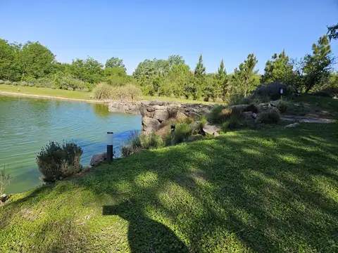 Terreno en Venta en La Granja, USD 350.000