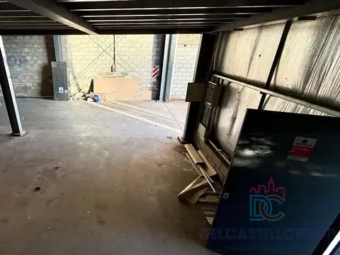 Galpon en Alquiler 90  mts Fondo