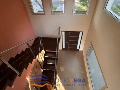 Casa en Alquiler de 4 dormitorios