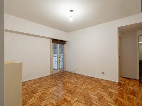 2 ambientes| Venta en V Urquiza| Interno. Zona exclusiva