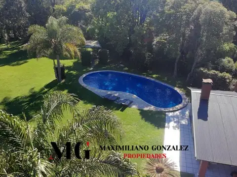 Casa en Venta, 5 ambientes - El Trébol