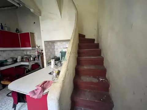 Depto Tipo Casa 4 ambientes con 2 baños