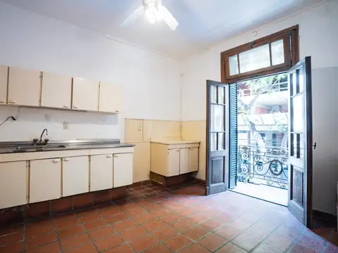 Casa en ph Planta Alta - Balcarce 500