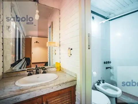 Depto Tipo Casa en Venta en Centro, USD 130.000