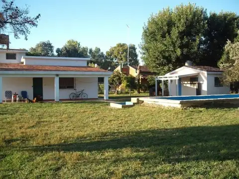 M Antonio Castro 900