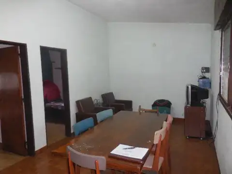 CASA QUINTA EN 20 DE JUNIO