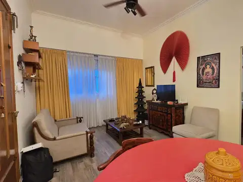 Depto Tipo Casa en Venta 70 años